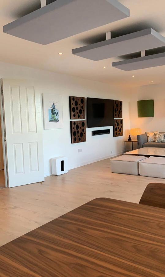 Beautiful Modern Sea-Side Apartment In The City Edinburgh Bagian luar foto