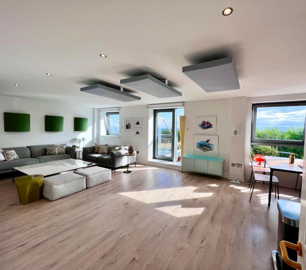 Beautiful Modern Sea-Side Apartment In The City Edinburgh Bagian luar foto