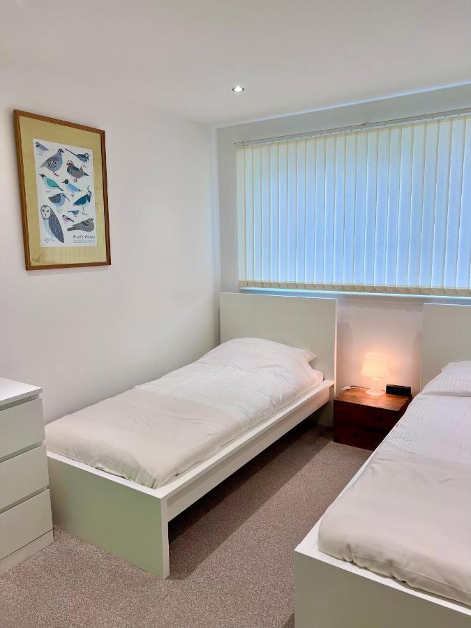 Beautiful Modern Sea-Side Apartment In The City Edinburgh Bagian luar foto